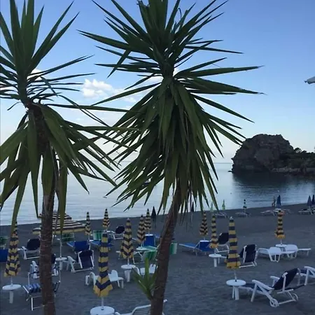 Ristorante La Scogliera מלון