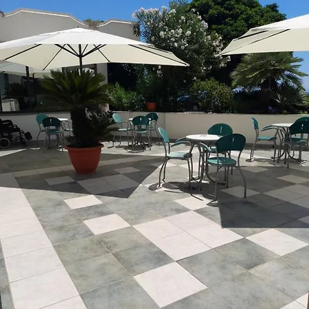 Ristorante La Scogliera 4* Amantea